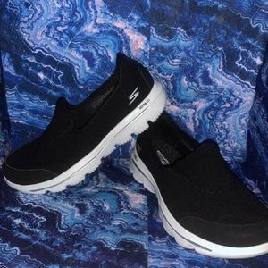 sketcher shoes memory foam